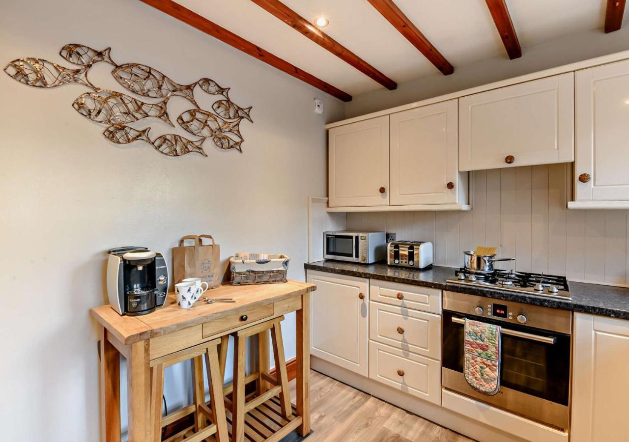 Salty Dog Cottage Whitby Exterior photo